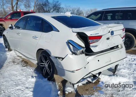 2022 Honda Accord Hybrid Touring from USA, damaged, VIN 1HGCV3F93NA001135